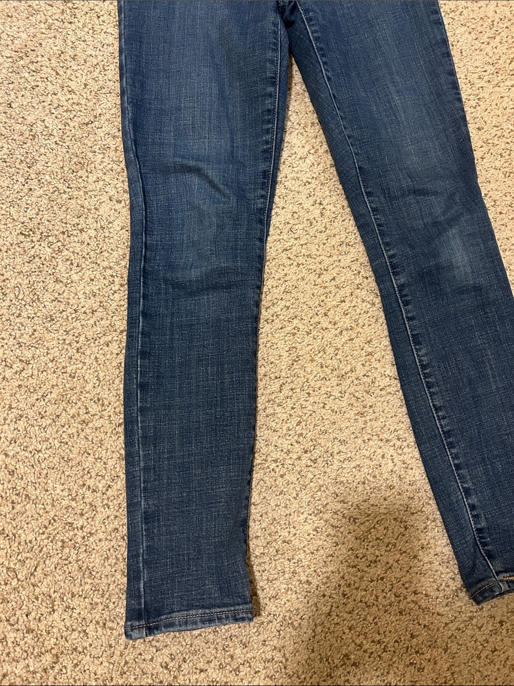 Levi’s 311 Shaping Skinny Medium Blue - Picture 5 of 10
